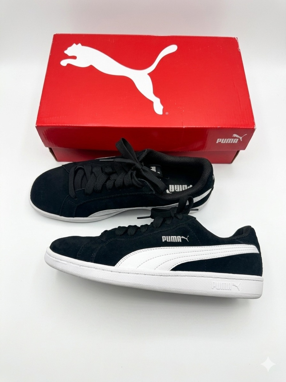 Puma Suede Classic XXI - Black / White Size 9 - Picture 7 of 8